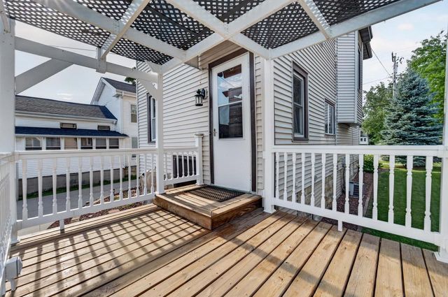 501 W Rollin Street, Edgerton, WI 53534