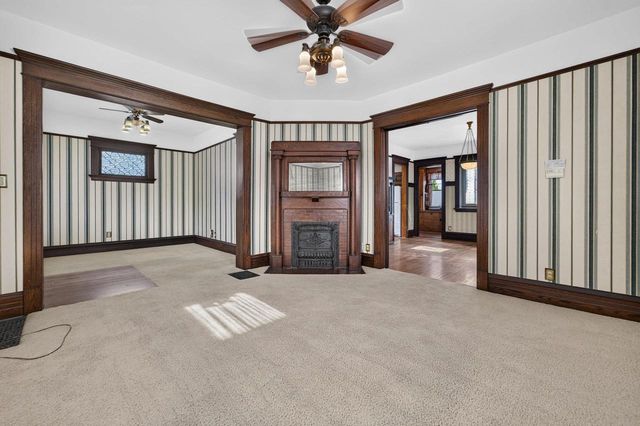 501 W Rollin Street, Edgerton, WI 53534