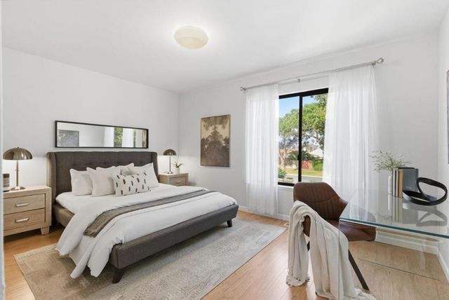 517 Martinique Drive, Redwood City, CA 94065