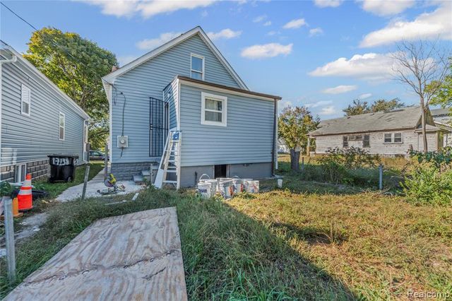 17144 Justine Street, Hamtramck, MI 48212