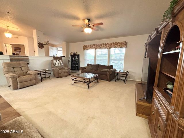 23335 W STAGHORN Lane, Congress, AZ 85332