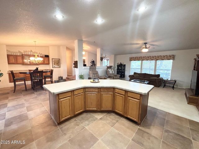 23335 W STAGHORN Lane, Congress, AZ 85332