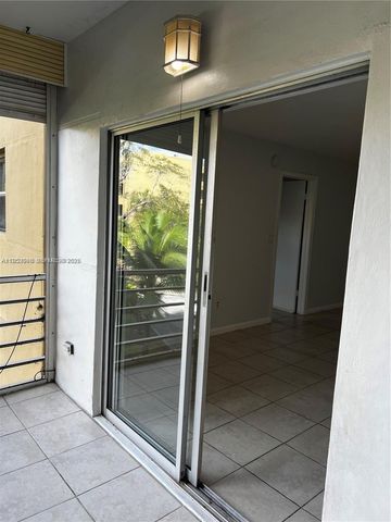 4111 Stirling Rd 308, Dania Beach, FL 33314