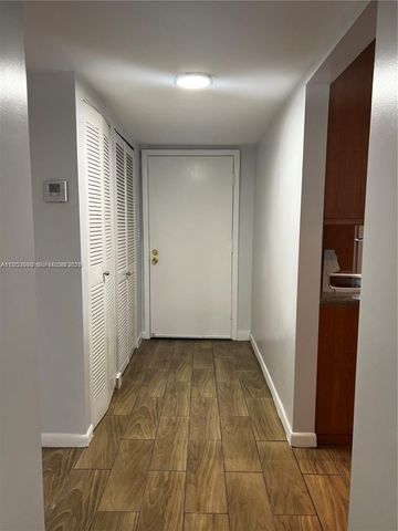 4111 Stirling Rd 308, Dania Beach, FL 33314