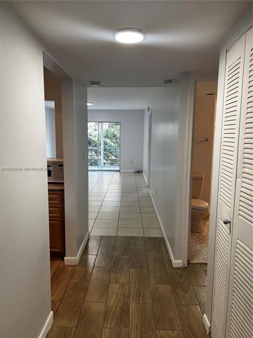 4111 Stirling Rd 308, Dania Beach, FL 33314