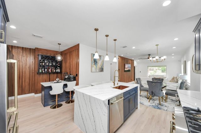 4723 Marietta Lane, Houston, TX 77021