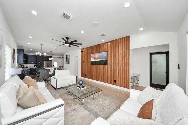 4723 Marietta Lane, Houston, TX 77021