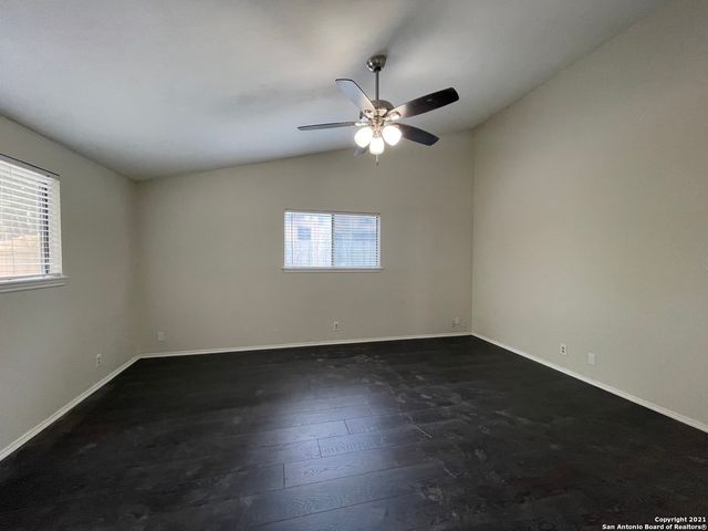 6158 DESERT TRAIL ST, San Antonio, TX 78249