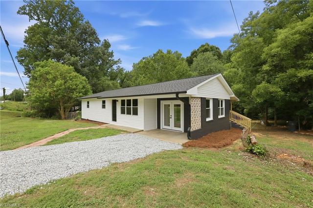 214 Kendall Mill Road, Thomasville, NC 27360