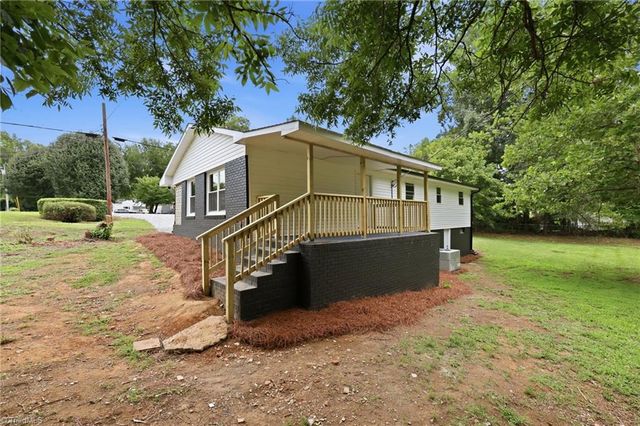 214 Kendall Mill Road, Thomasville, NC 27360