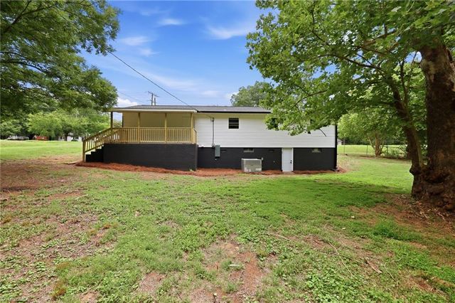 214 Kendall Mill Road, Thomasville, NC 27360