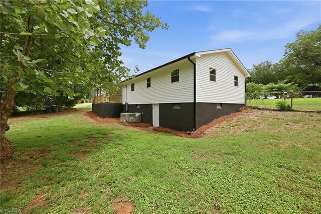 214 Kendall Mill Road, Thomasville, NC 27360