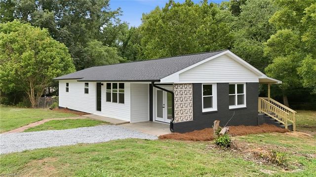 214 Kendall Mill Road, Thomasville, NC 27360