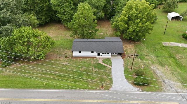 214 Kendall Mill Road, Thomasville, NC 27360