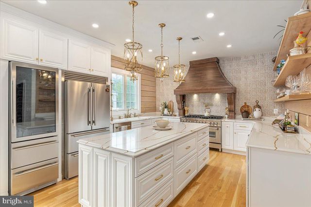 15043 GAINES MILL CIR, Haymarket, VA 20169