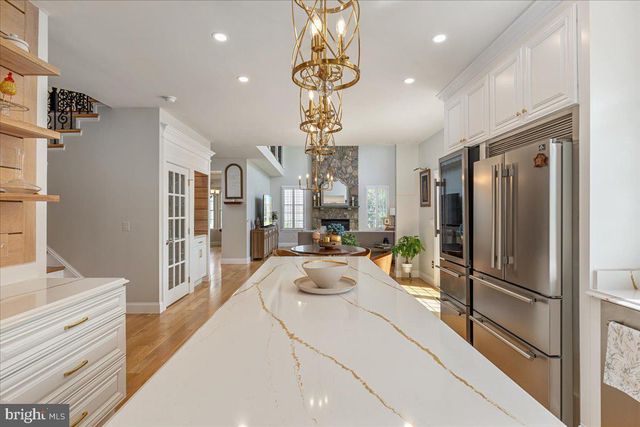 15043 GAINES MILL CIR, Haymarket, VA 20169