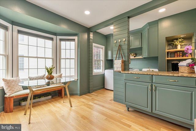 15043 GAINES MILL CIR, Haymarket, VA 20169