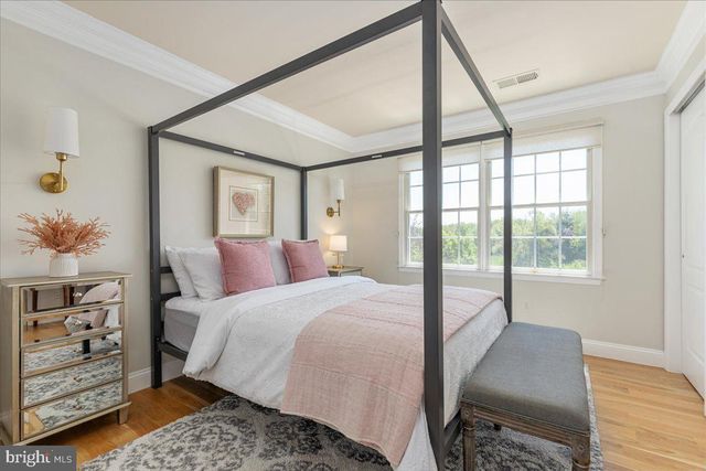 15043 GAINES MILL CIR, Haymarket, VA 20169