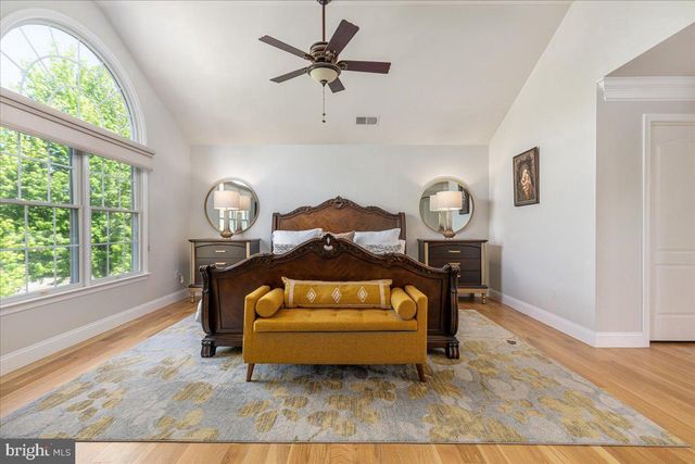 15043 GAINES MILL CIR, Haymarket, VA 20169