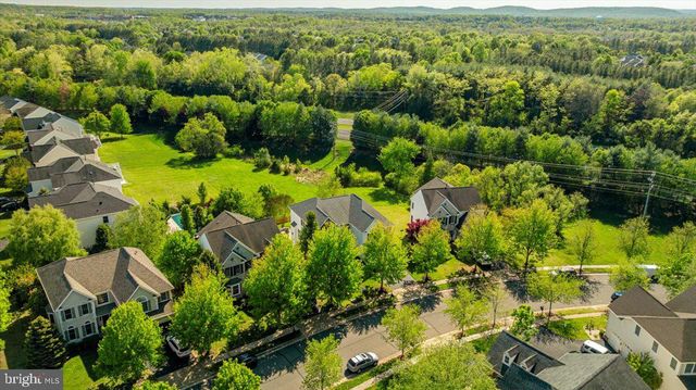 15043 GAINES MILL CIR, Haymarket, VA 20169