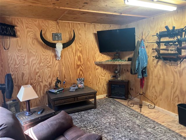 978 Longbranch Road, Nocona, TX 76255