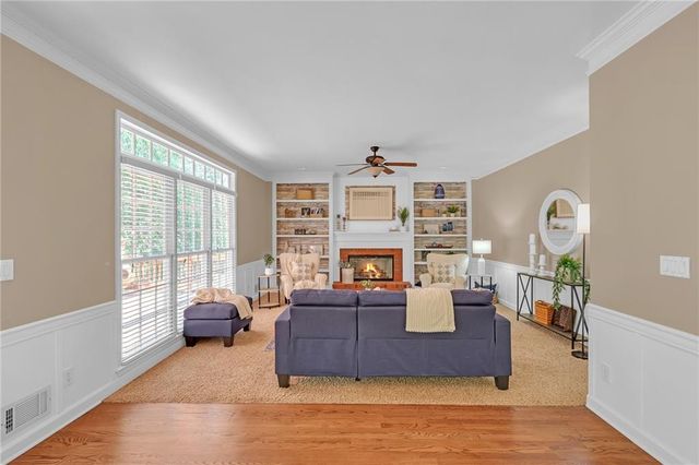 1953 Kennard Place, Snellville, GA 30078