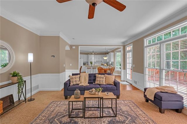 1953 Kennard Place, Snellville, GA 30078