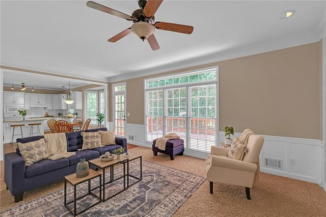 1953 Kennard Place, Snellville, GA 30078