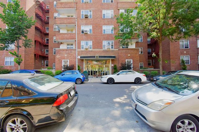 3441 85th 3A, Jackson Heights, NY 11372