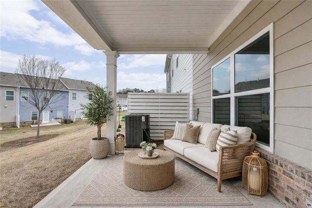 1123 Chastain Drive, Sugar Hill, GA 30518