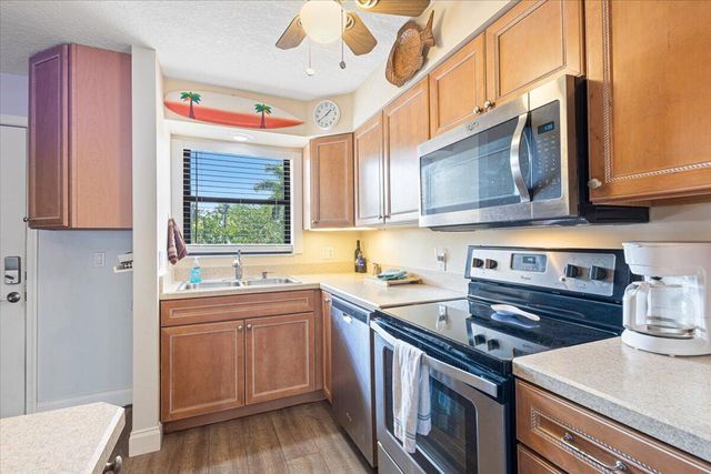 1300 Seaway Dr Drive B10, Hutchinson Island, FL 34949