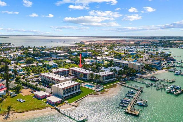 1300 Seaway Dr Drive B10, Hutchinson Island, FL 34949