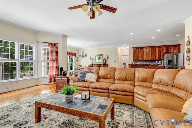 12300 Reed Forest Ct, Glen Allen, VA 23059