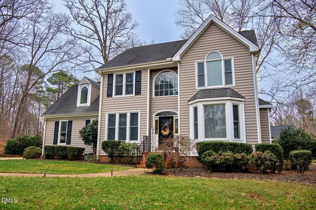 3505 Creekwood Bluffs Court, Apex, NC 27539