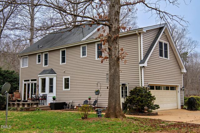 3505 Creekwood Bluffs Court, Apex, NC 27539