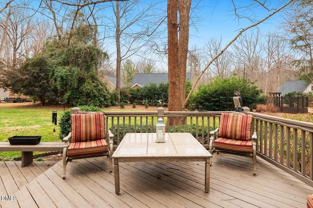 3505 Creekwood Bluffs Court, Apex, NC 27539