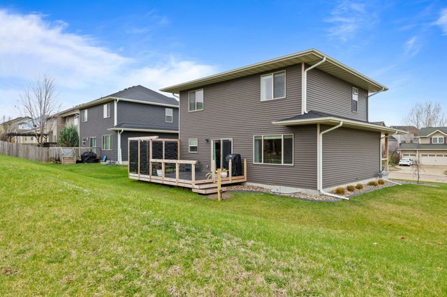 3709 161st Street, Urbandale, IA 50323