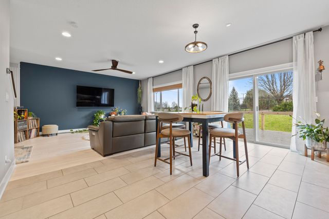 3709 161st Street, Urbandale, IA 50323