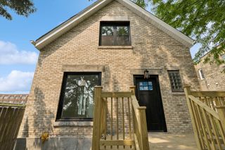 410 N TROY Avenue, Chicago, IL 60612