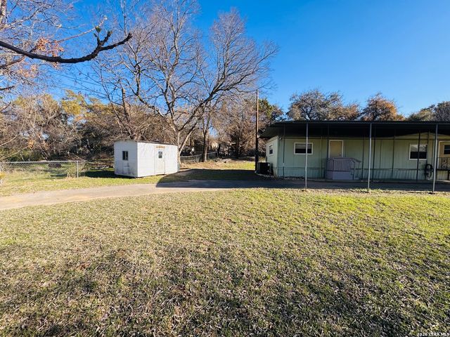 427 Spanish Oak, Canyon Lake, TX 78133