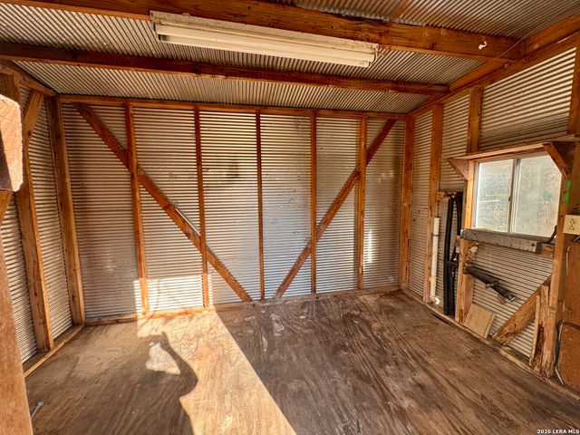 427 Spanish Oak, Canyon Lake, TX 78133