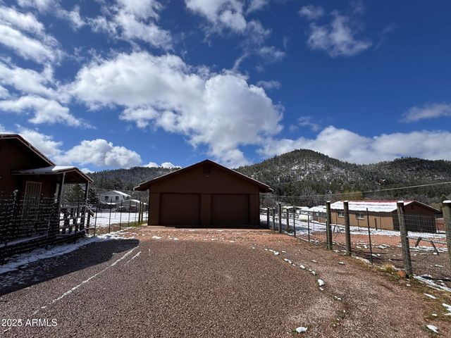 9107 W Fossil Creek Road, Strawberry, AZ 85544