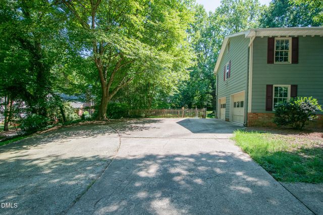 2694 Alderney Lane SW, Winston-salem, NC 27103