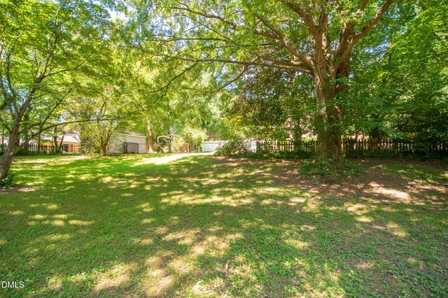 2694 Alderney Lane SW, Winston-salem, NC 27103