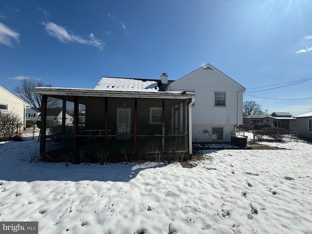 1806 WENTWORTH RD, Baltimore, MD 21234