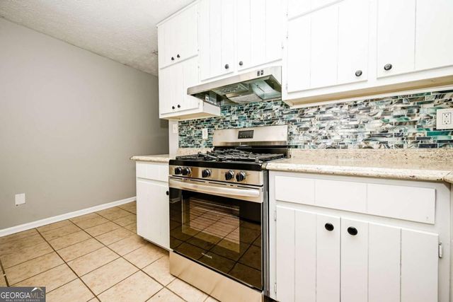 145 Glenloch Parkway, Stockbridge, GA 30281