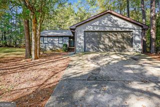 145 Glenloch Parkway, Stockbridge, GA 30281