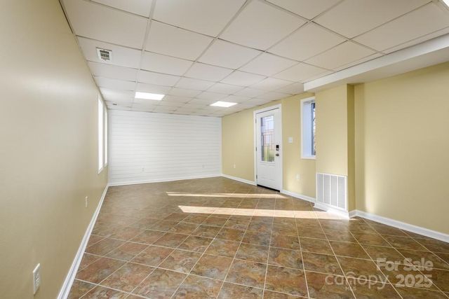 2106 Lynmore Drive, Sherrills Ford, NC 28673