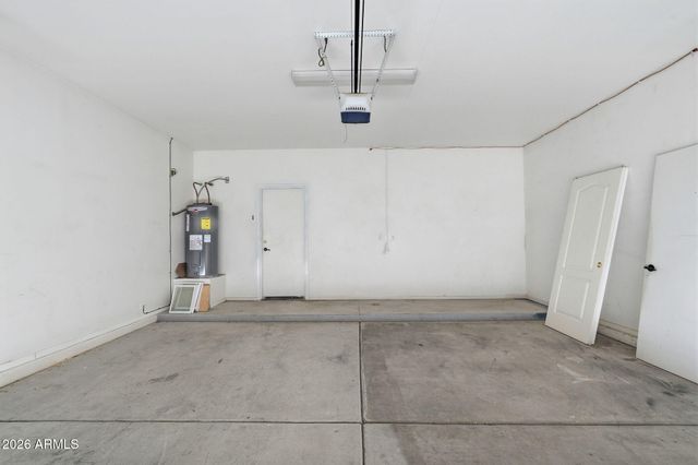 360 W BEALEY Avenue, Coolidge, AZ 85128