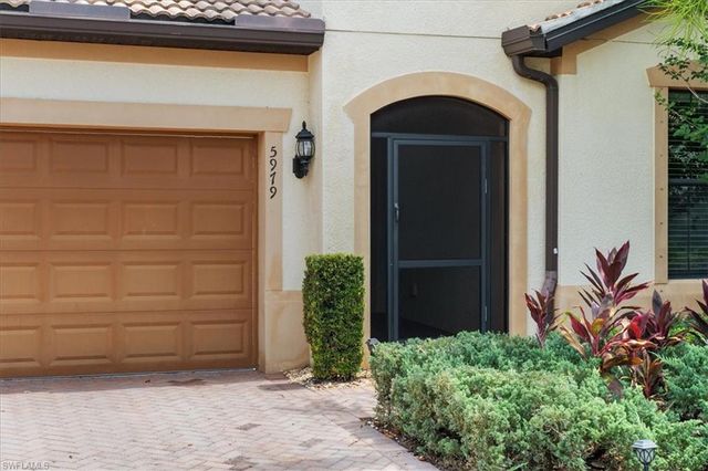 5979 Prosperity LN, Ave Maria, FL 34142